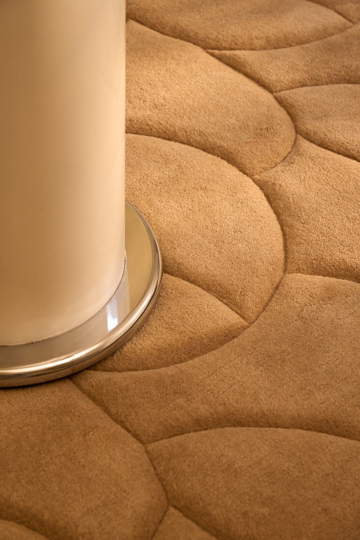 Rilievo vloerkleed — Sand | cc-tapis – sfeer