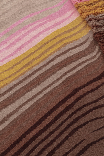 Folds — Pink yellow | cc-tapis – detail