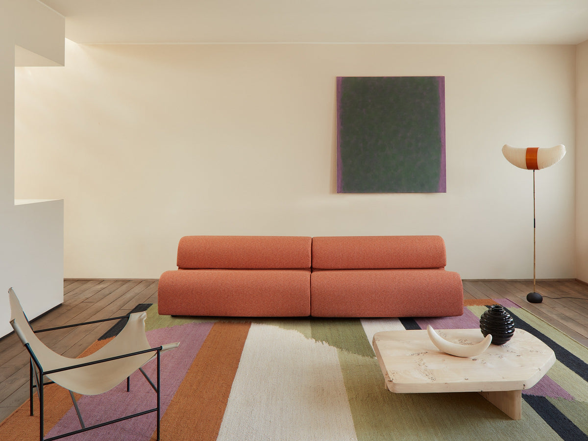 cc-tapis Onda Onda Agua in een interieur – foto Claudia Zalla, styling Greta Cevenini