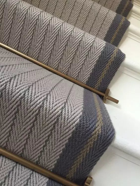 Traploper Hartley & Tissier Stripes Claire Light Grey, Graphite & Mushroom