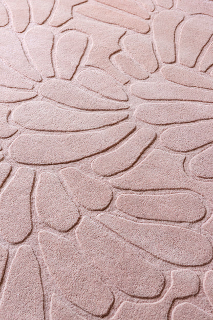 Laagpolig Vloerkleed van Laura Ashley | Coleby petals Chalk pink