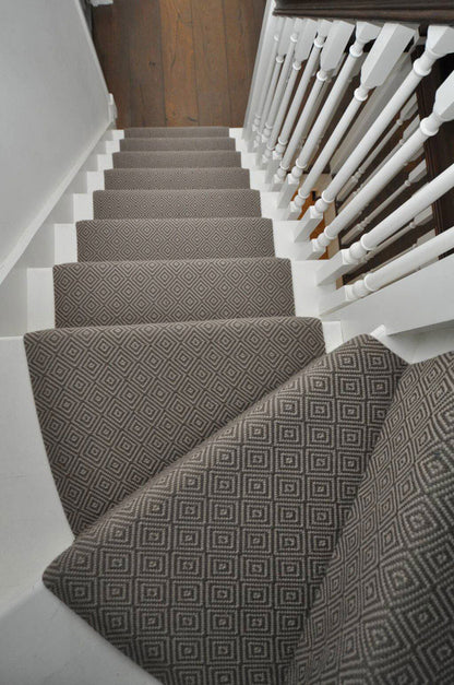 Traploper Hartley Tissier Diamond Pebble