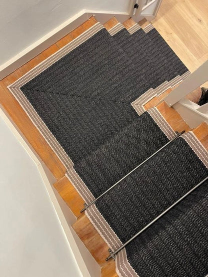 Traploper Hartley & Tissier Stripes Finley 01 Black & Ivory