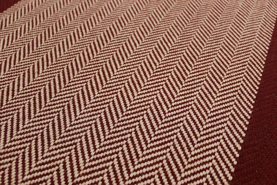 Traploper Hartley Tissier Herringbone Burnt Sienna & Putty