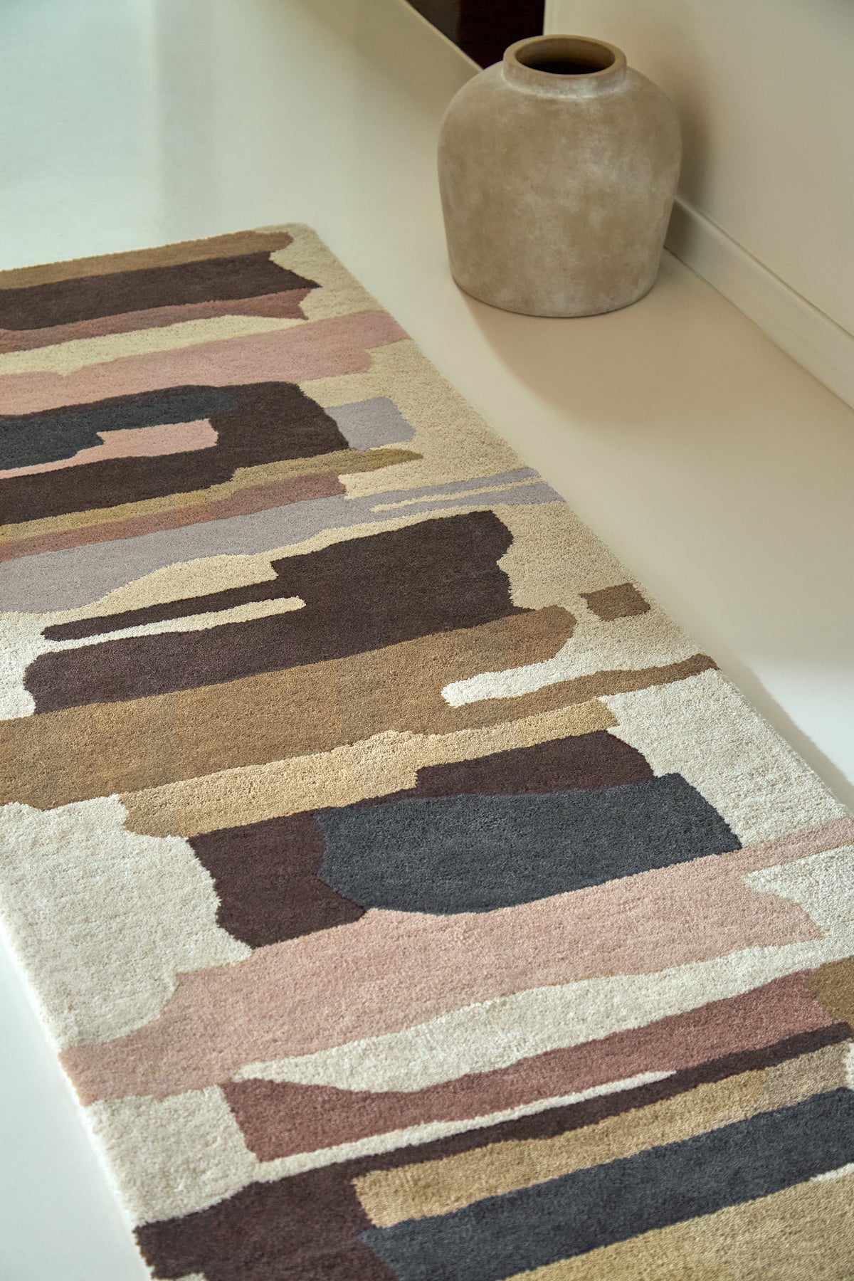 Vloerkleed Harlequin Zeal Taupe 043001 – sfeerfoto