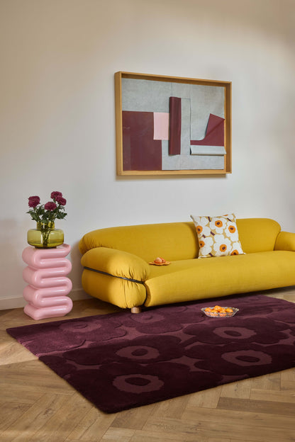 Vloerkleed Marimekko Unikko Burgundy 132200 – sfeerfoto