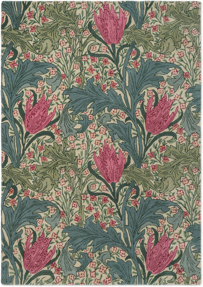 Vloerkleed Morris & Co Lent Lily Plum Bayleaf 130901 – bovenaanzicht