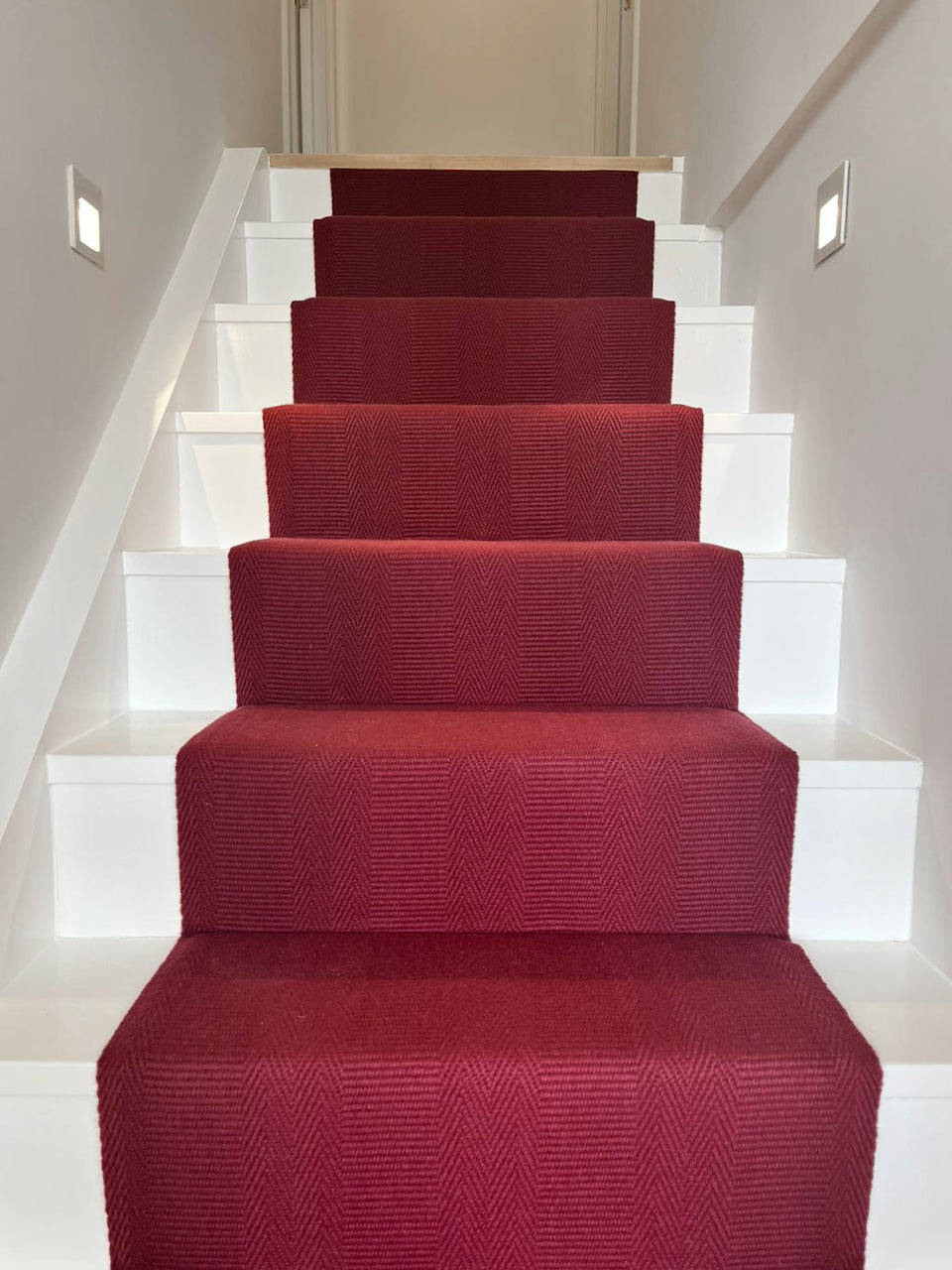 Traploper Off the Loom Morden Raspberry