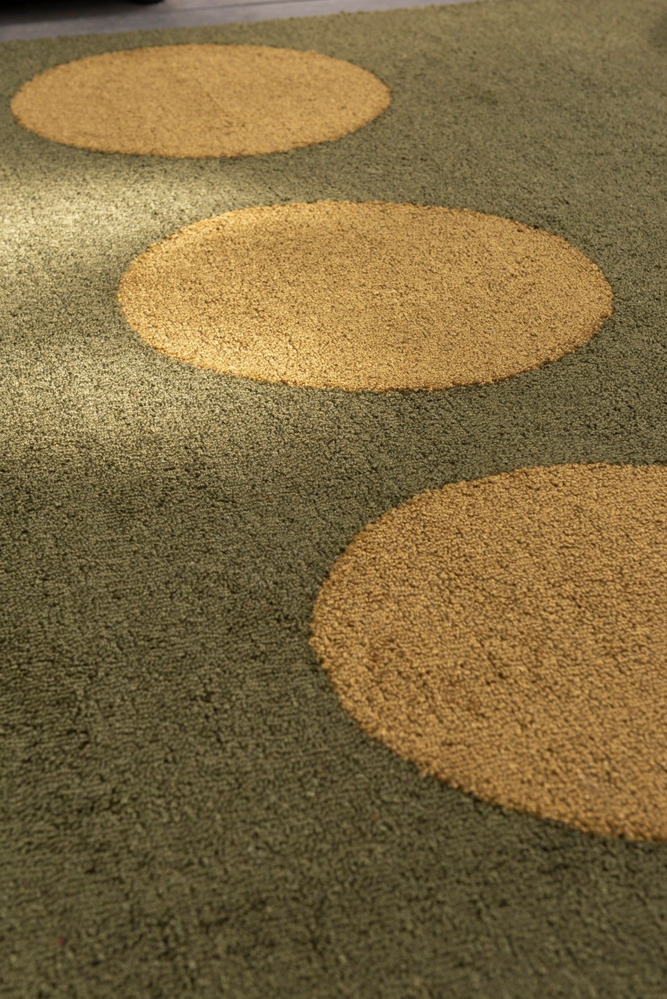 Vloerkleed Brink en Campman Festival Dots Olive Green Outdoor 495817